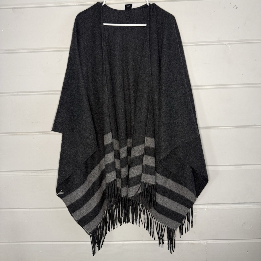 Dillard Women's Open Front Shawl W/ Arm Holes Grey One Size Wool & Cashmere Vest